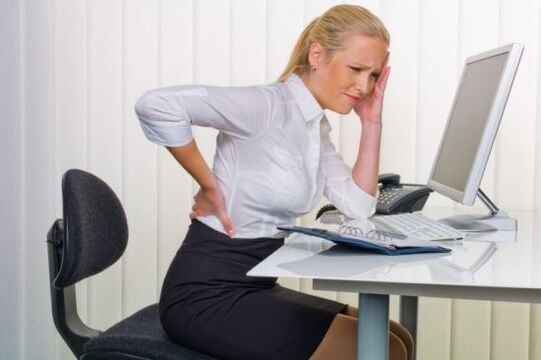 sedeče delo kot vzrok za osteohondrozo dojke