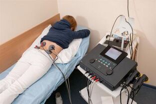 Elektroforeza za zdravljenje bolečin v križu in lajšanje vnetnega procesa